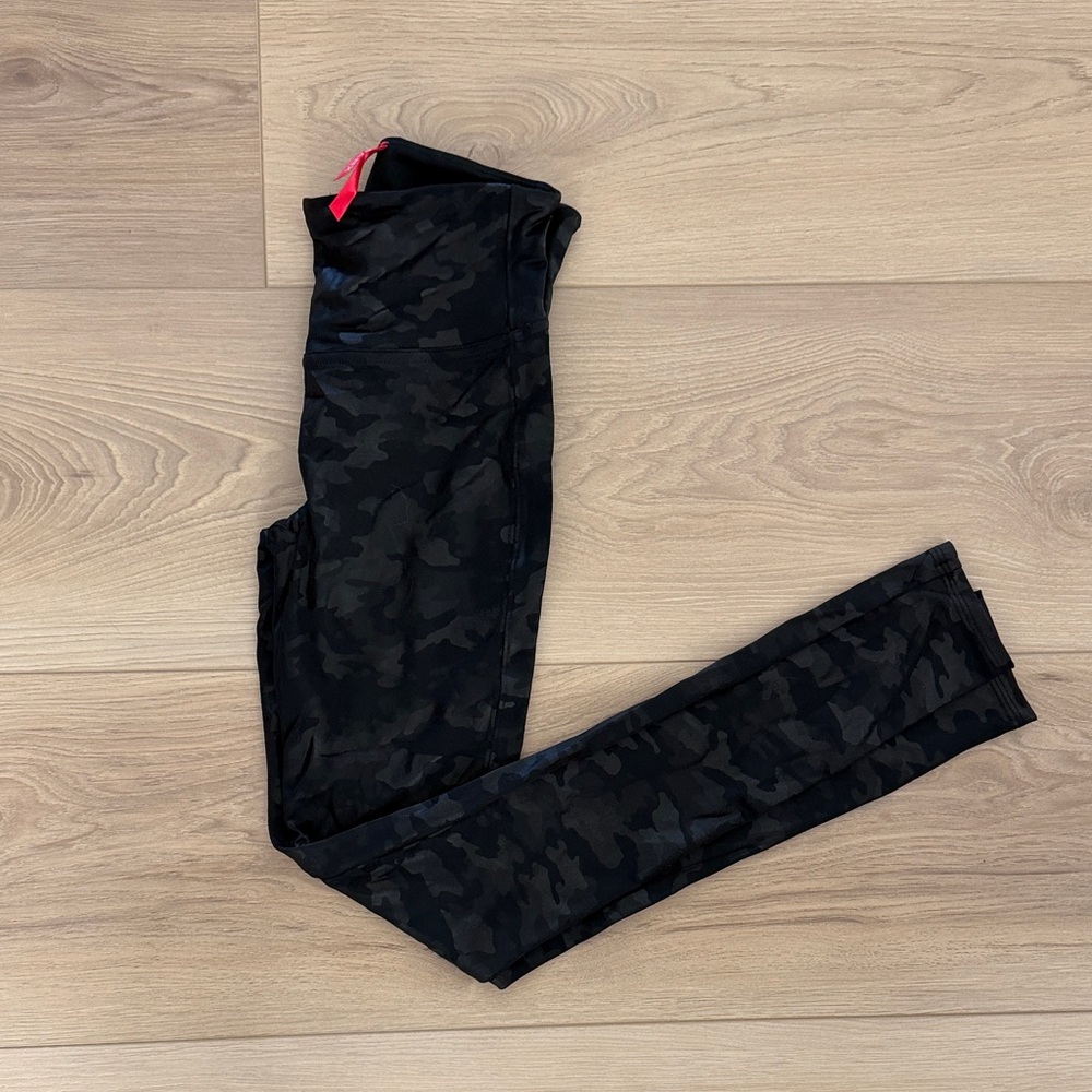 SPANX Black Camouflage Leggings